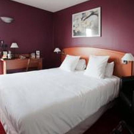 Sky Hotel Goussainville Charles De Gaulle الغرفة الصورة
