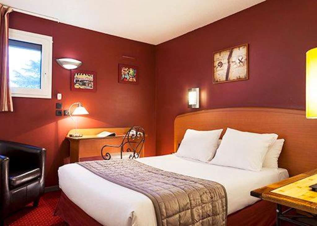Sky Hotel Goussainville Charles De Gaulle الغرفة الصورة