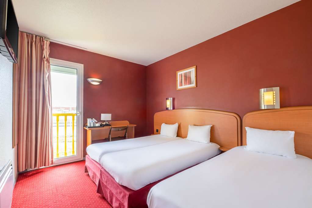 Sky Hotel Goussainville Charles De Gaulle الغرفة الصورة